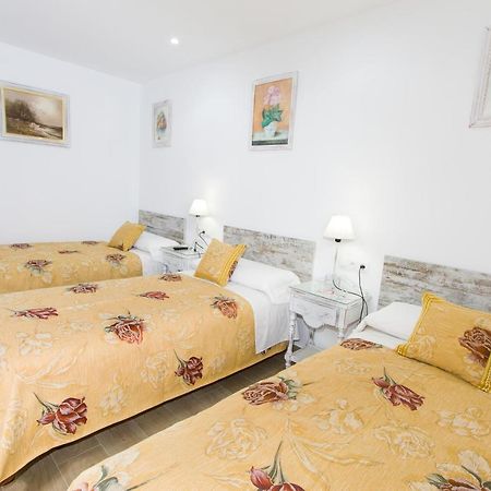 Hostal La Estrella Marbella Luaran gambar