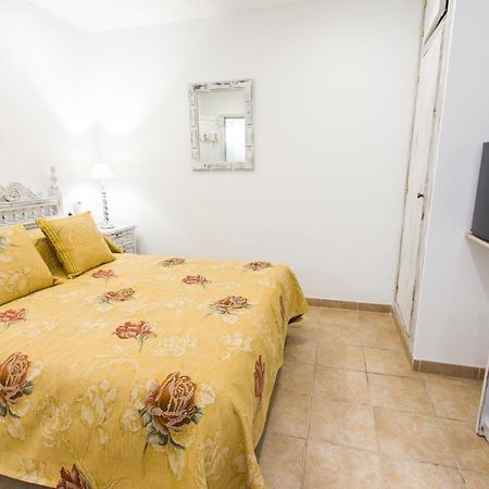 Hostal La Estrella Marbella Luaran gambar