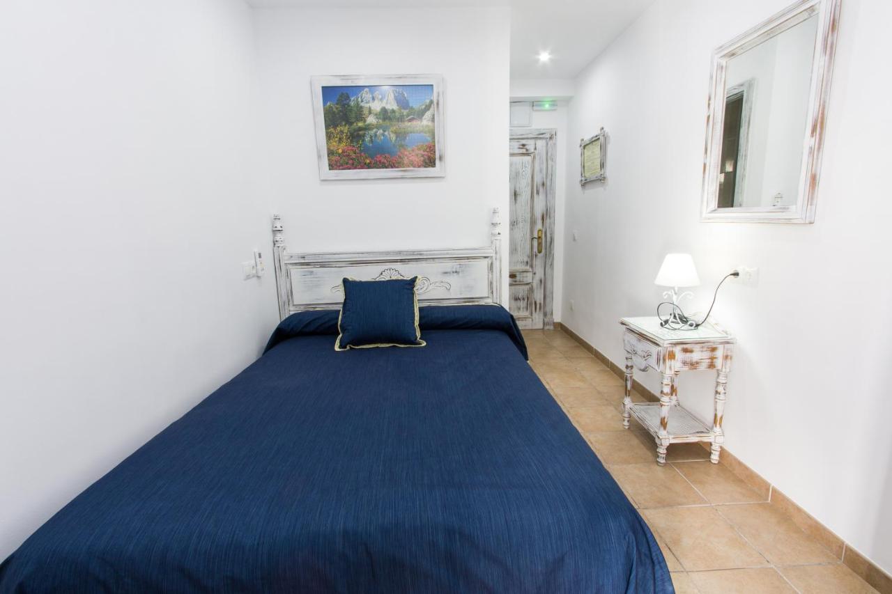 Hostal La Estrella Marbella Luaran gambar